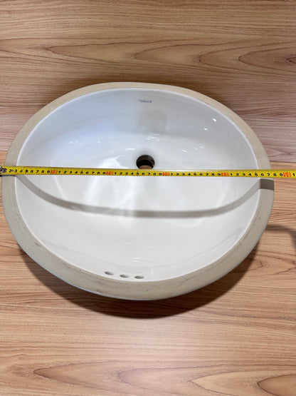 Undermount ceramic basin