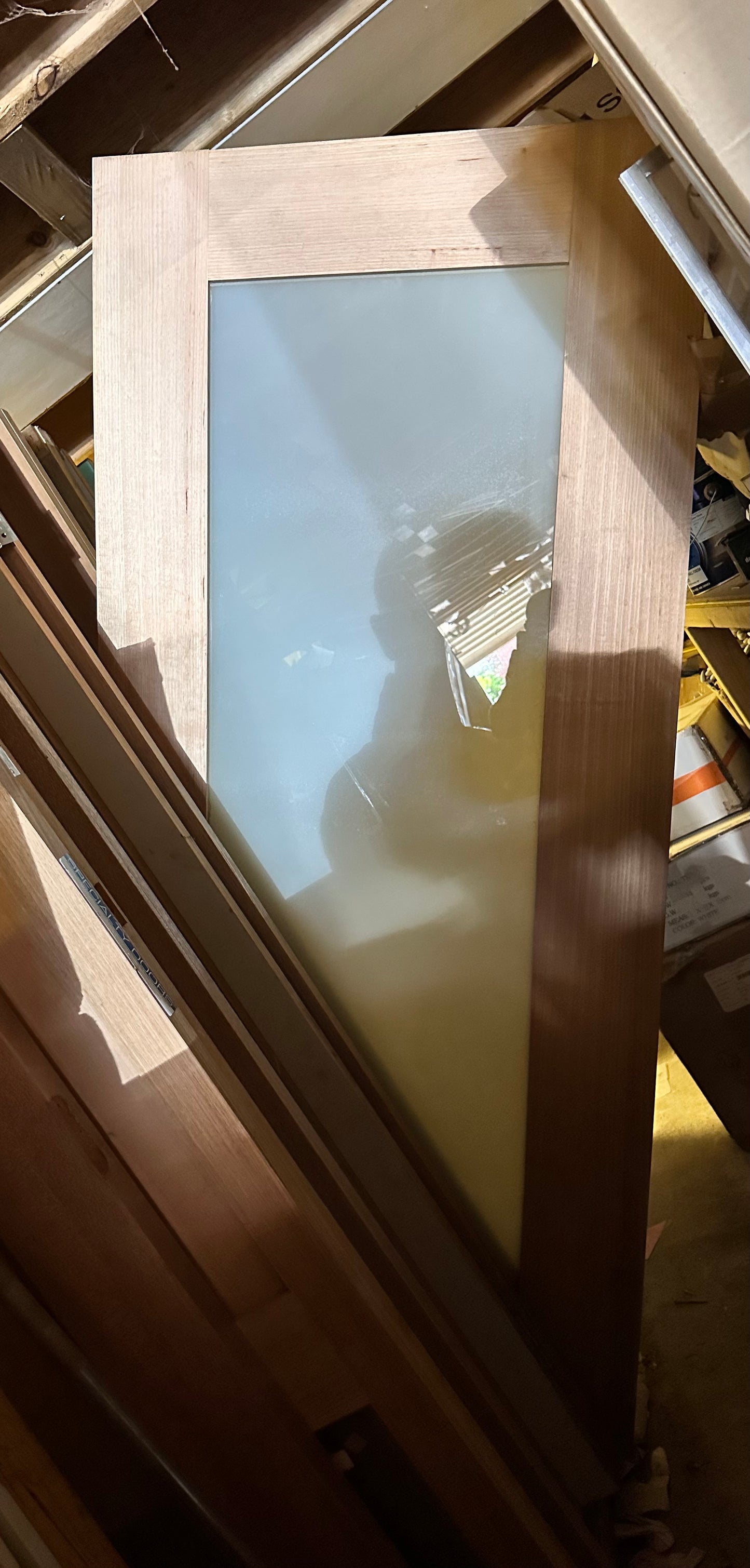 2040x920x40mm hardwood door with translucent glass